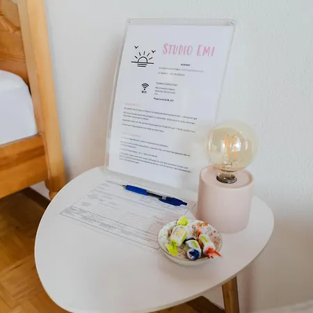 Emi Διαμέρισμα *